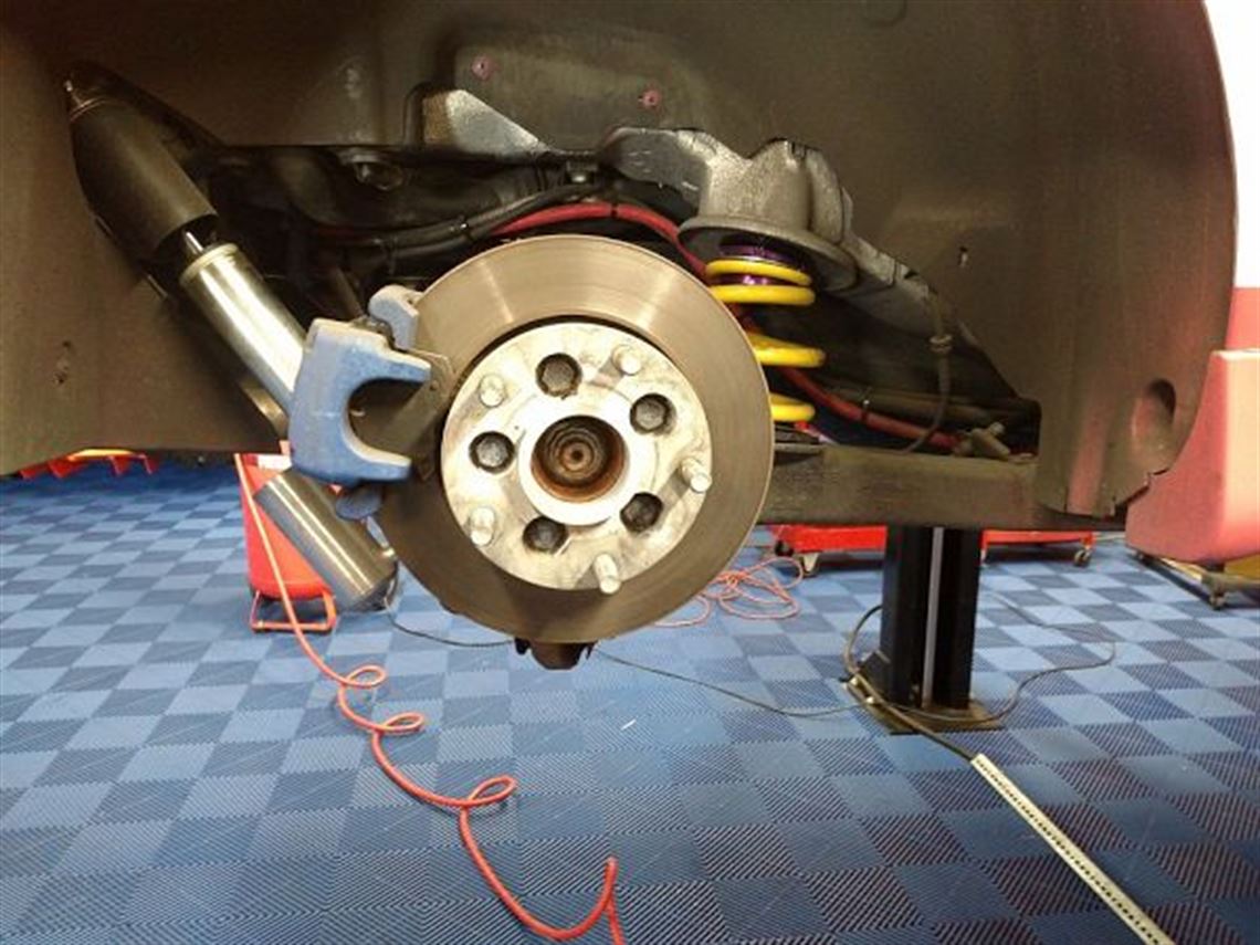 race-cars.com - 2000 VW R28 COUPE