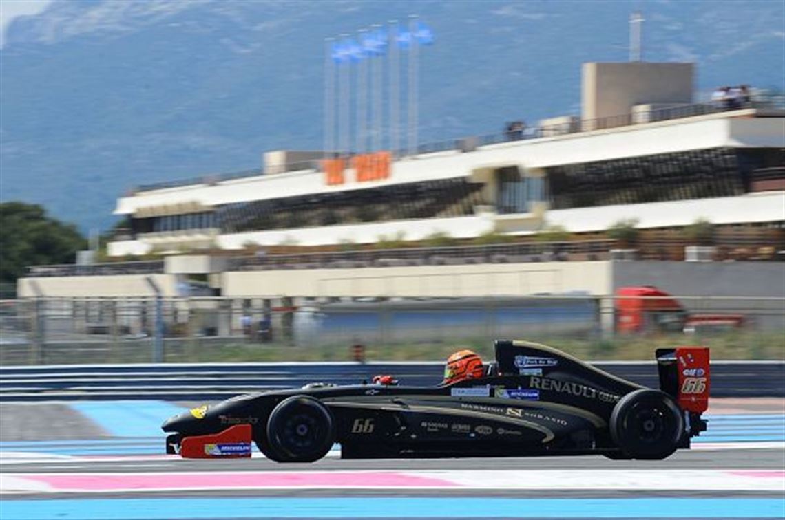 2010-renault-fr20-caparo-fr2000-2010-formule
