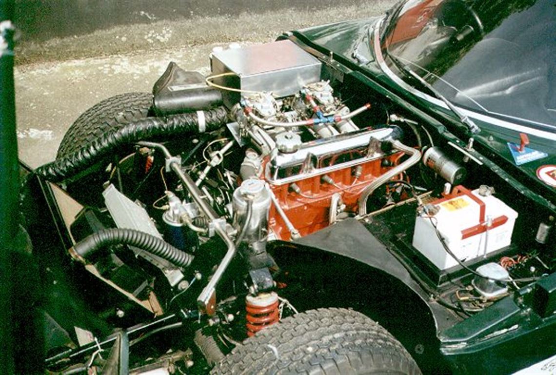 1965-marcos-gt-1800-race-car