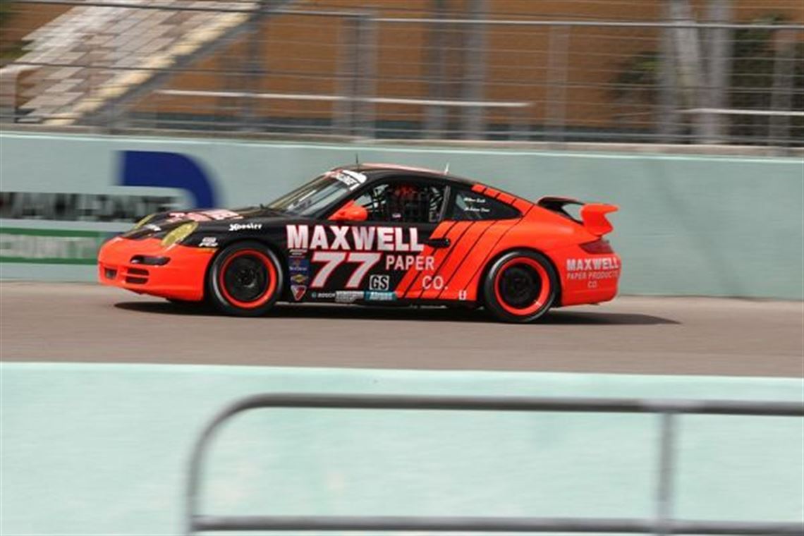 2005-porsche-997-carrera