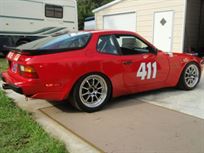 1987-porsche-944-turbo-ready-to-race