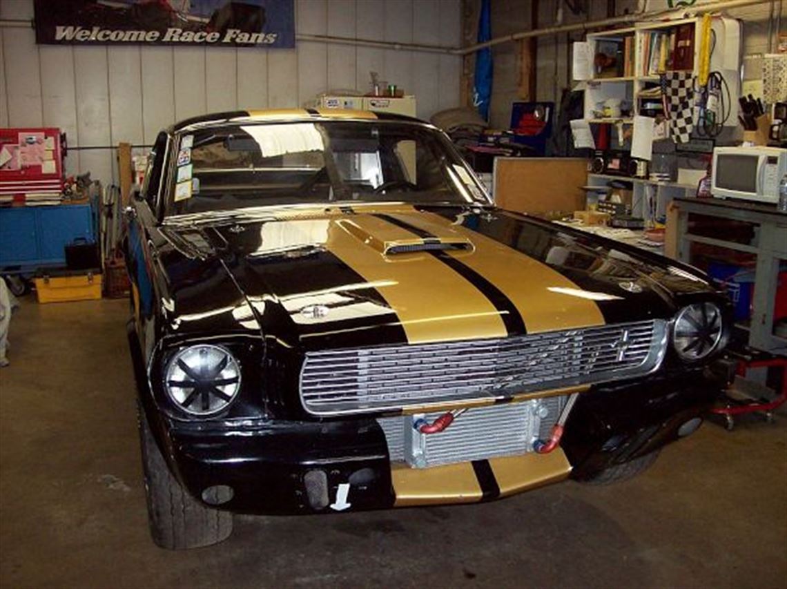 1966-shelby-gt350-race-ready
