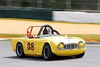 1961-triumph-tr4-vintage-race-car