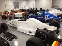 2001-van-diemen-ff1600