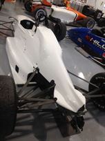 2001-van-diemen-ff1600