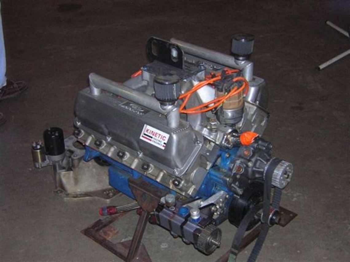 race-cars.com - Ford 358 CID