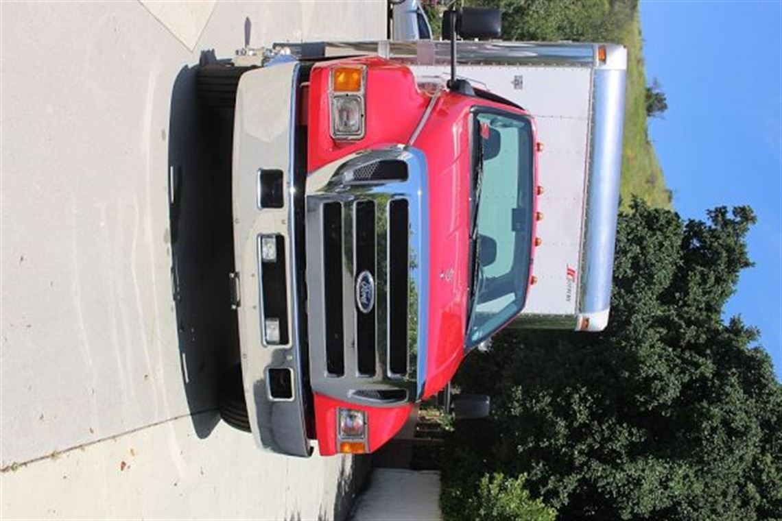2004-ford-f-650