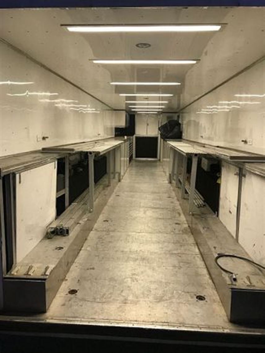 race-cars.com - 2000 Champion 48 foot double stacker