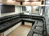 2002-kenworth-t2000-featherlite