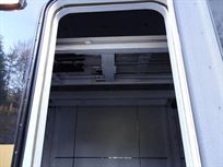 2014-volvo-show-hauler