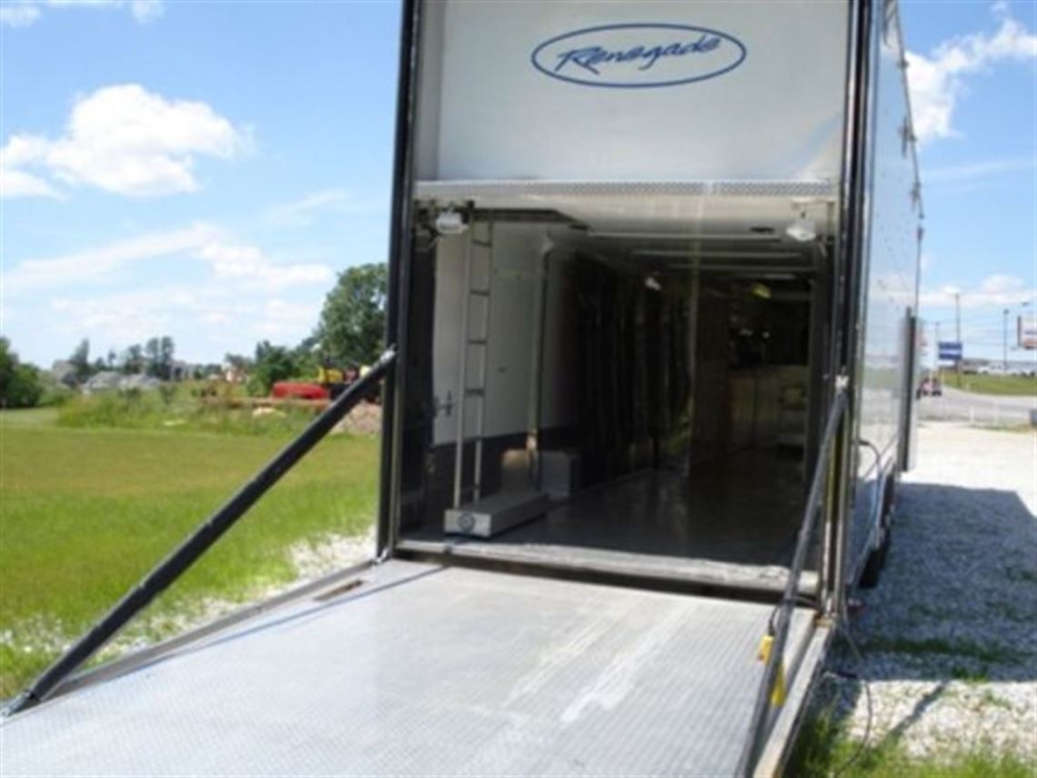 2005-renegade-sold