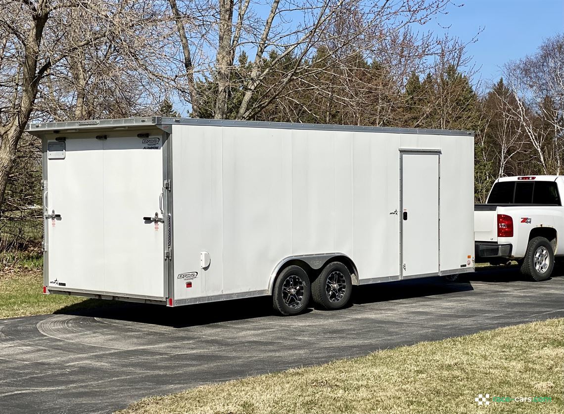 1971-triumph-tr6-race-car-wbravo-trailer