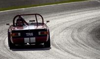 1971-triumph-tr6-race-car-wbravo-trailer