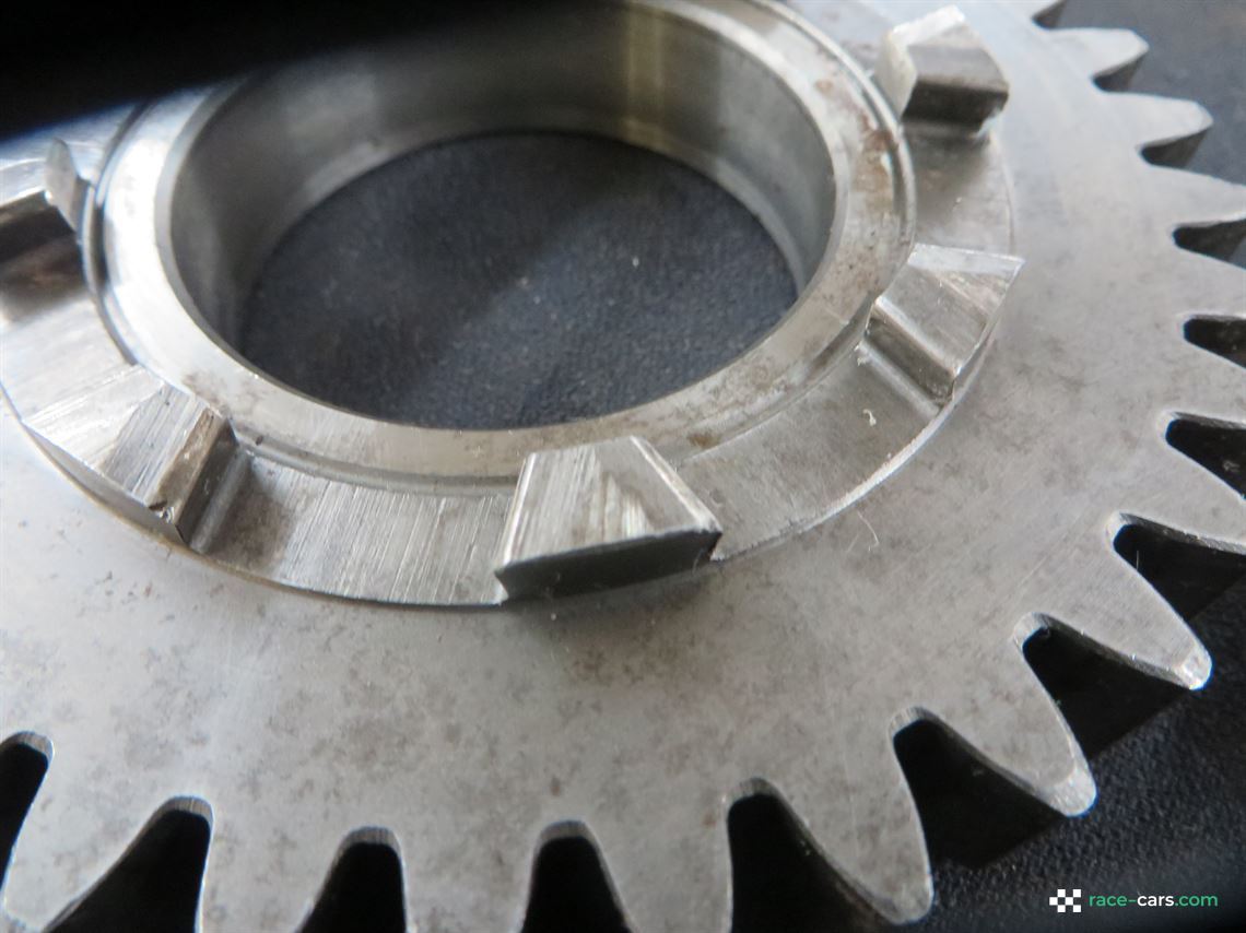 hewland-dgb-gears
