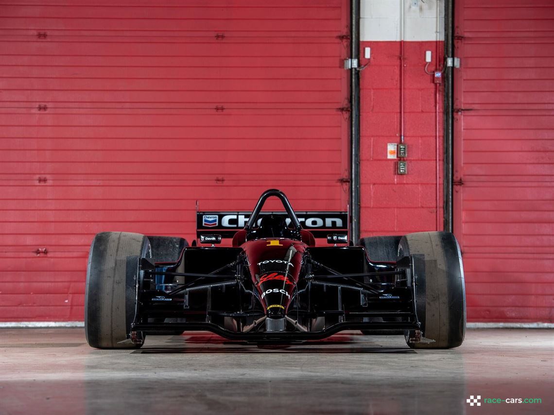 2002-lola-toyota-b0200