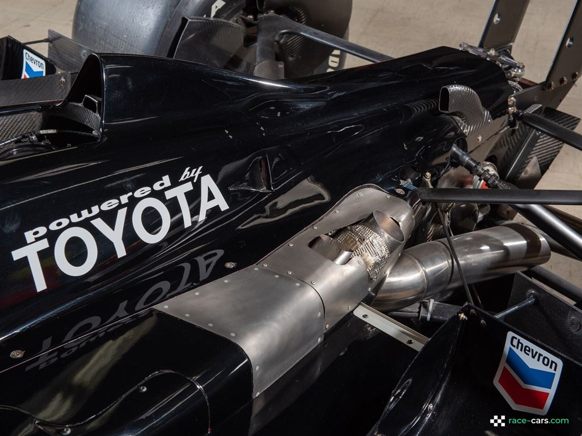 2002-lola-toyota-b0200