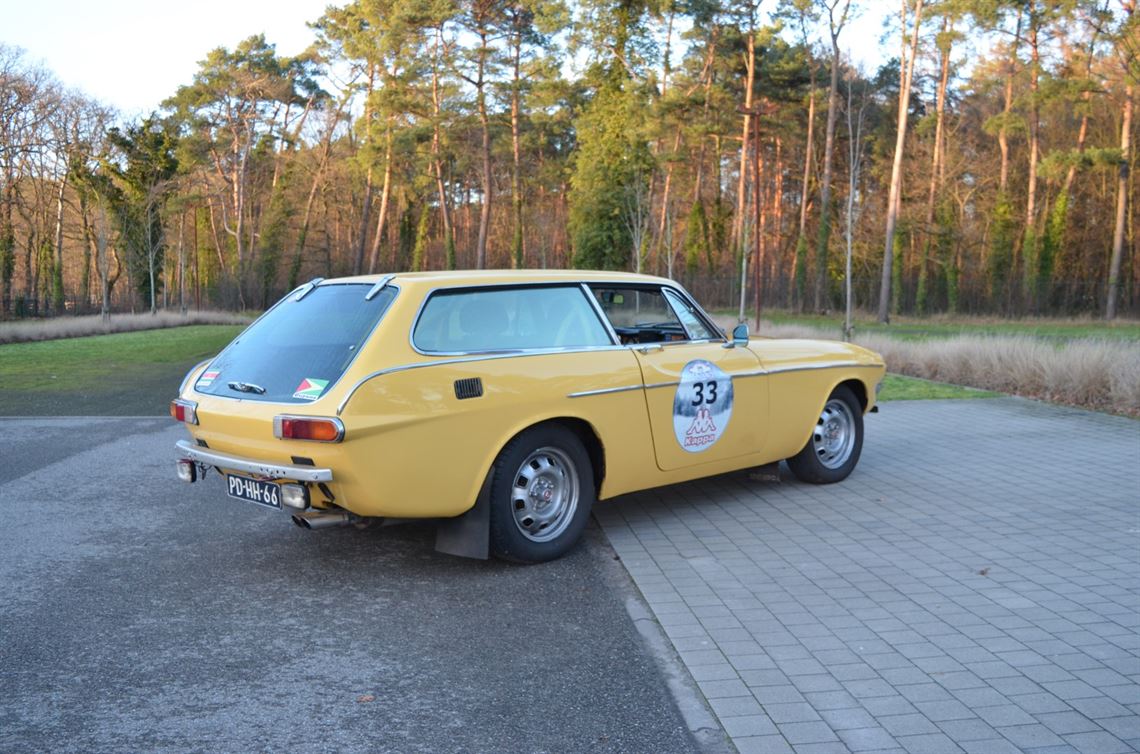 1973-volvo-p1800-es-rally-car