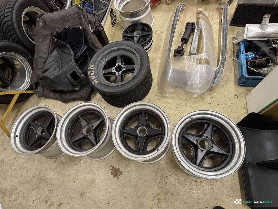 1969-mclaren-m10b-f5000---alan-hamilton