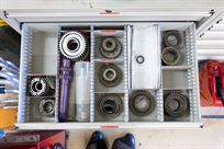 1969-mclaren-m10b-f5000---alan-hamilton