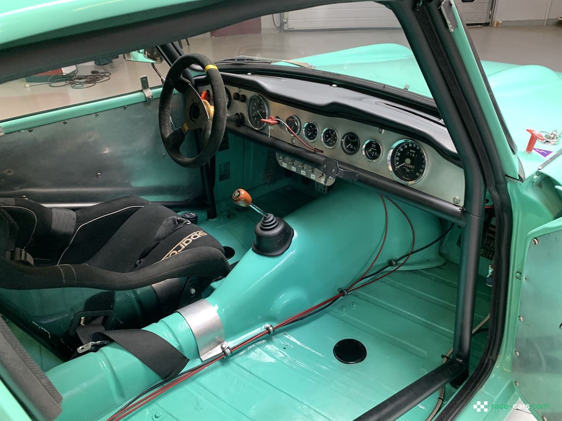 triumph-tr4