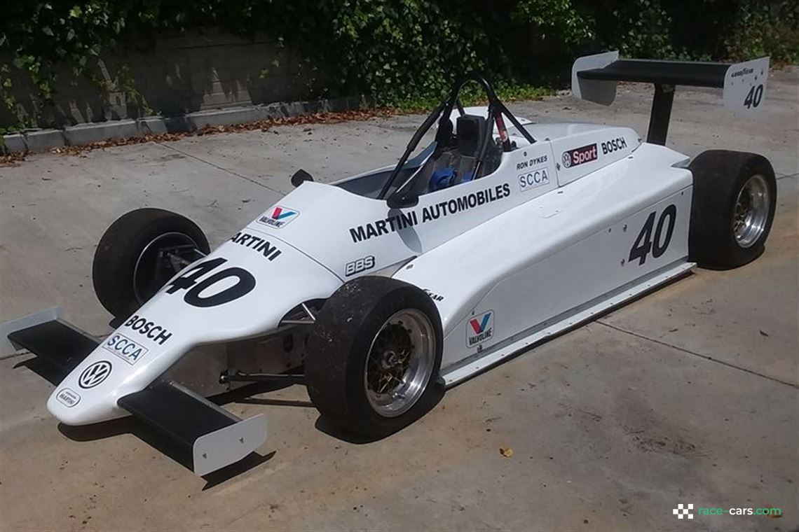 '86 Martini Formula Supervee Champion