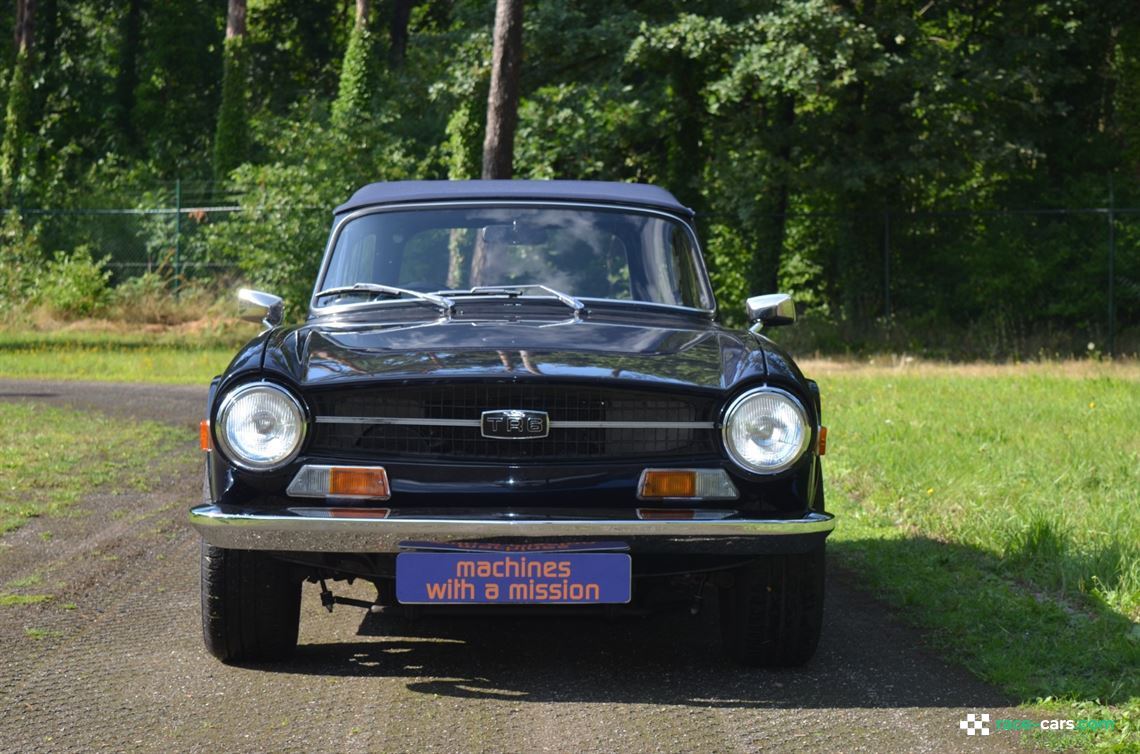 1969-triumph-tr6-pi