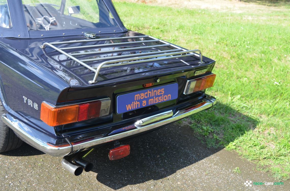 1969-triumph-tr6-pi