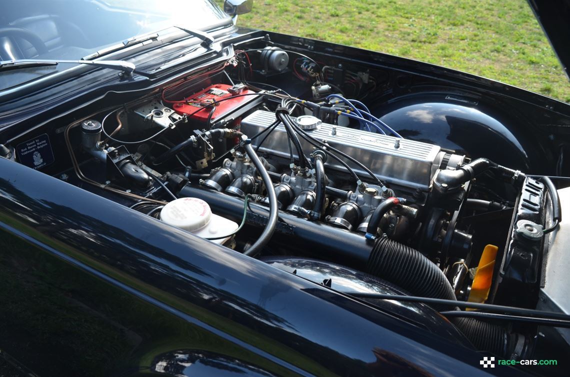 1969-triumph-tr6-pi