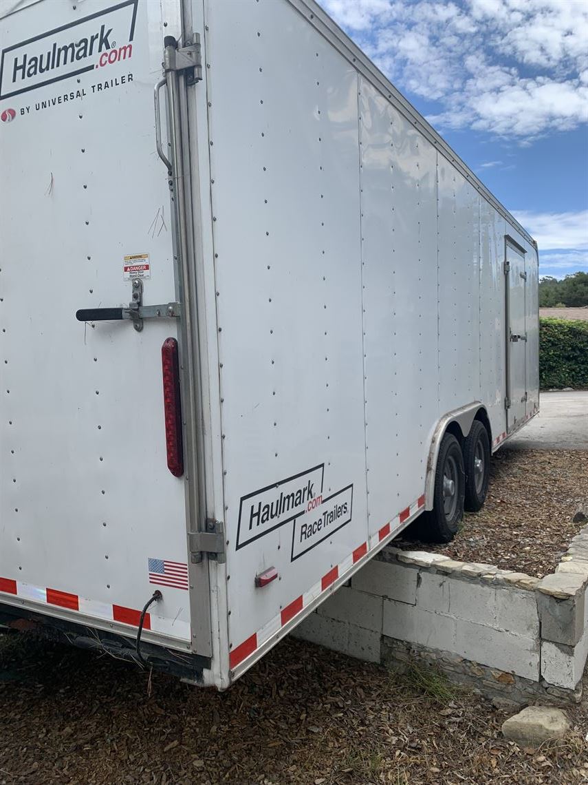 24-haulmark-enclosed-trailer