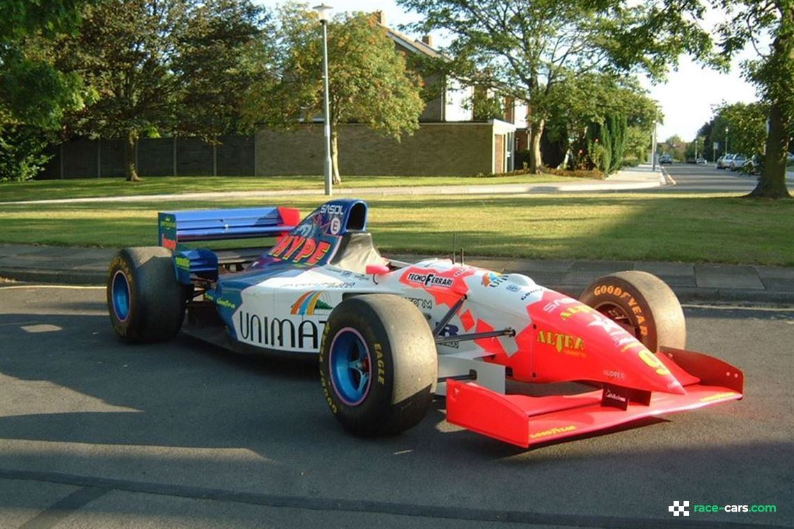 race-cars.com - Footwork Arrows FA16 F1 - driven by Gianni Morbidelli.