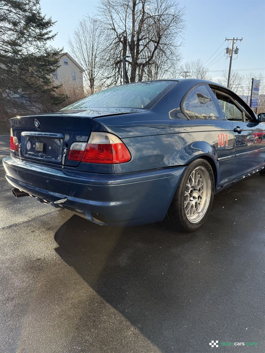bmw-e46-m3-race-car