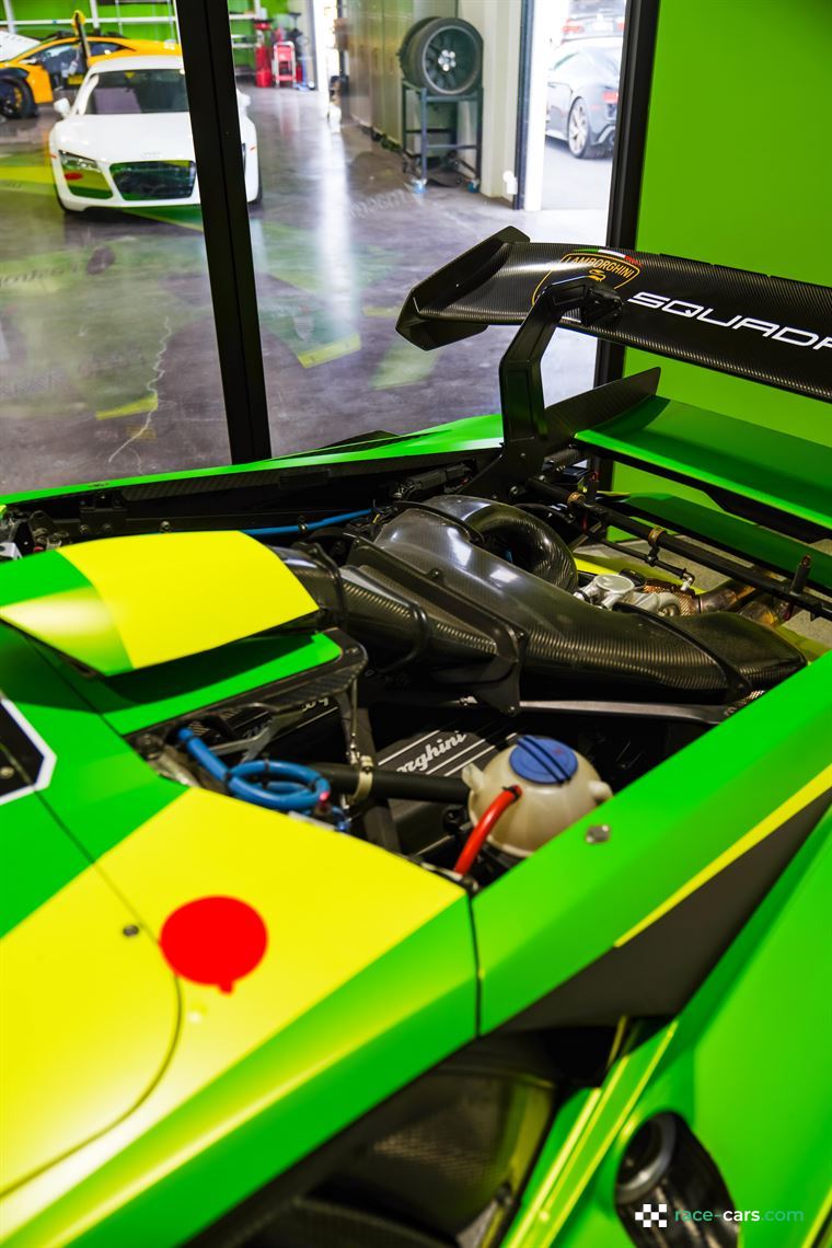 lamborghini-huracan-super-trofeo-evo-2