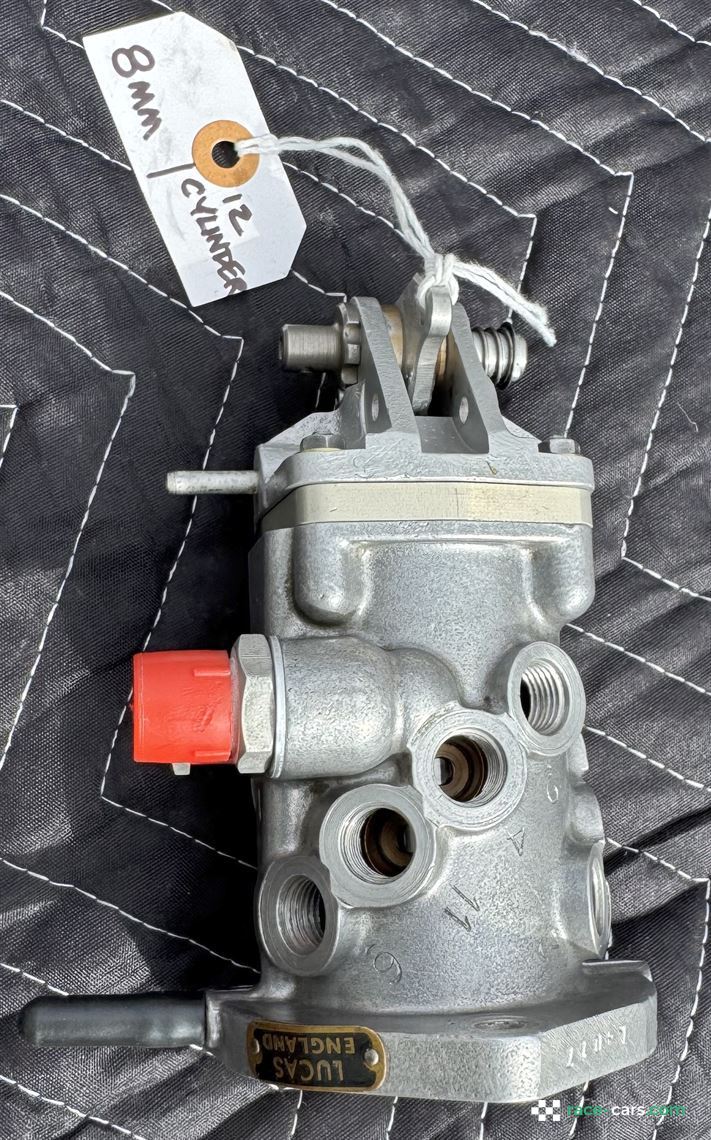 12-cylinder-8mm-lucas-fuel-injection-metering