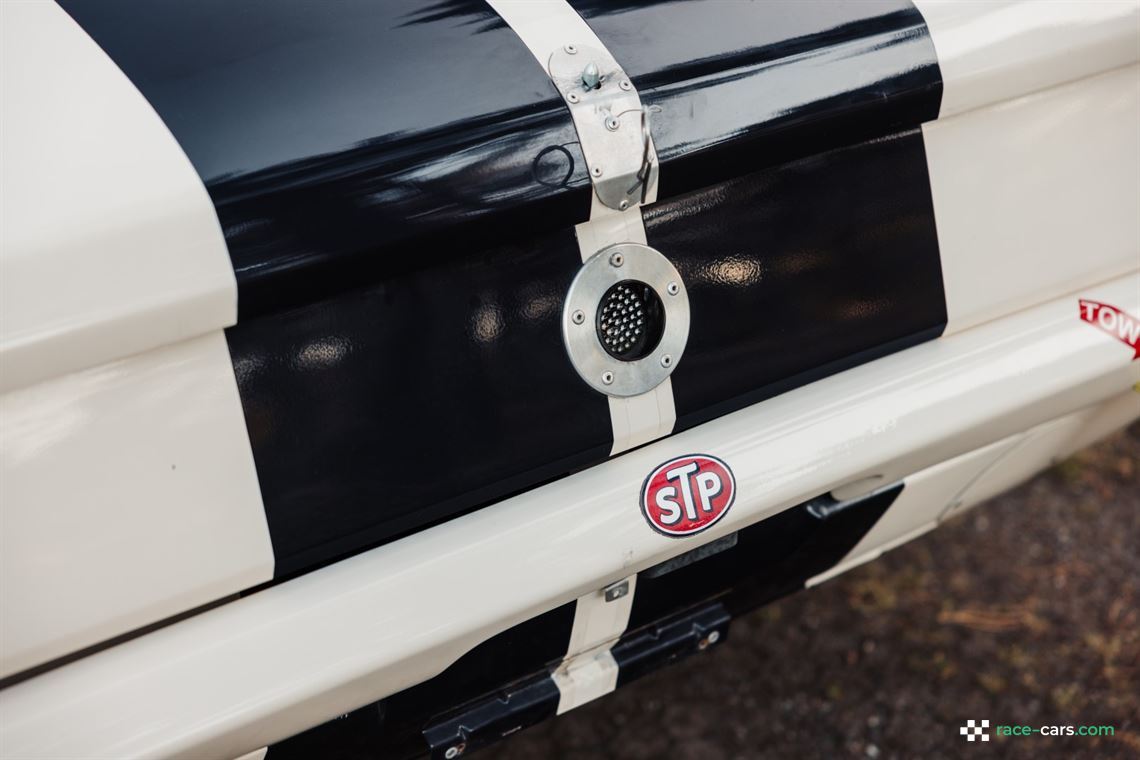 1965-ford-mustang-shelby