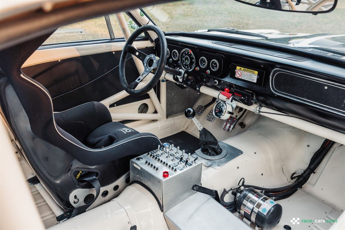 1965-ford-mustang-shelby