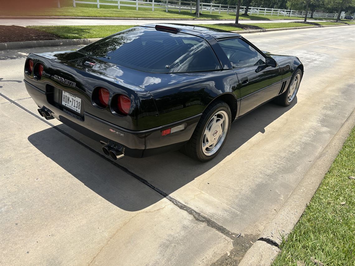 1990-zr-1-corvette