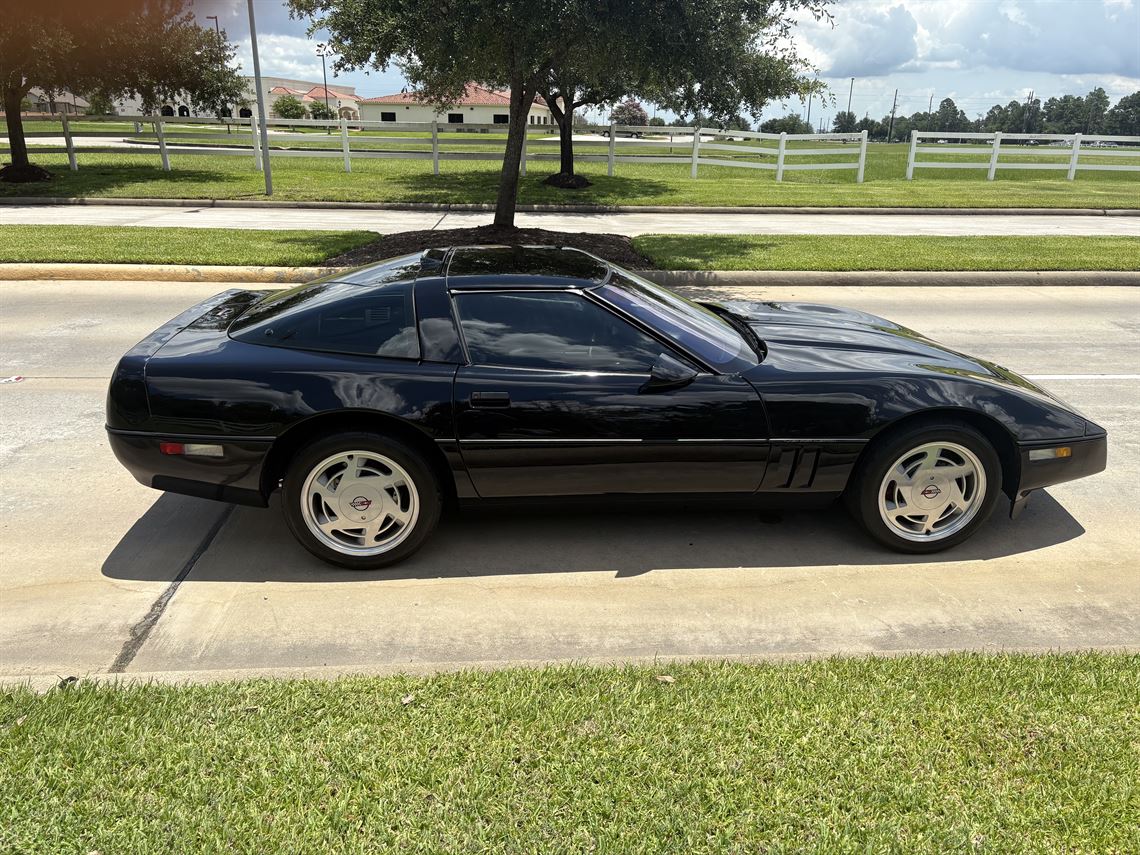 1990-zr-1-corvette