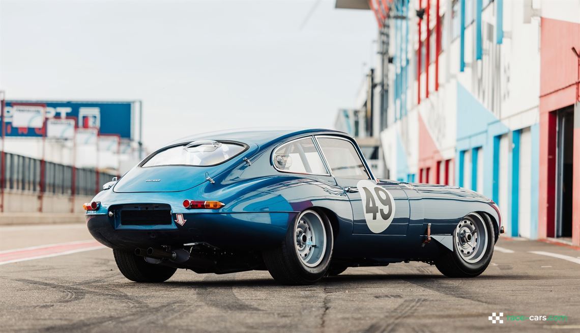 1963-jaguar-e-type-fhc-semi-lightweight