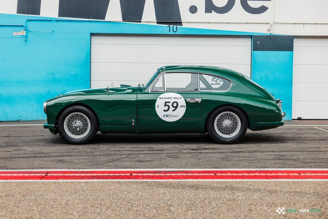 1954-aston-martin-db24