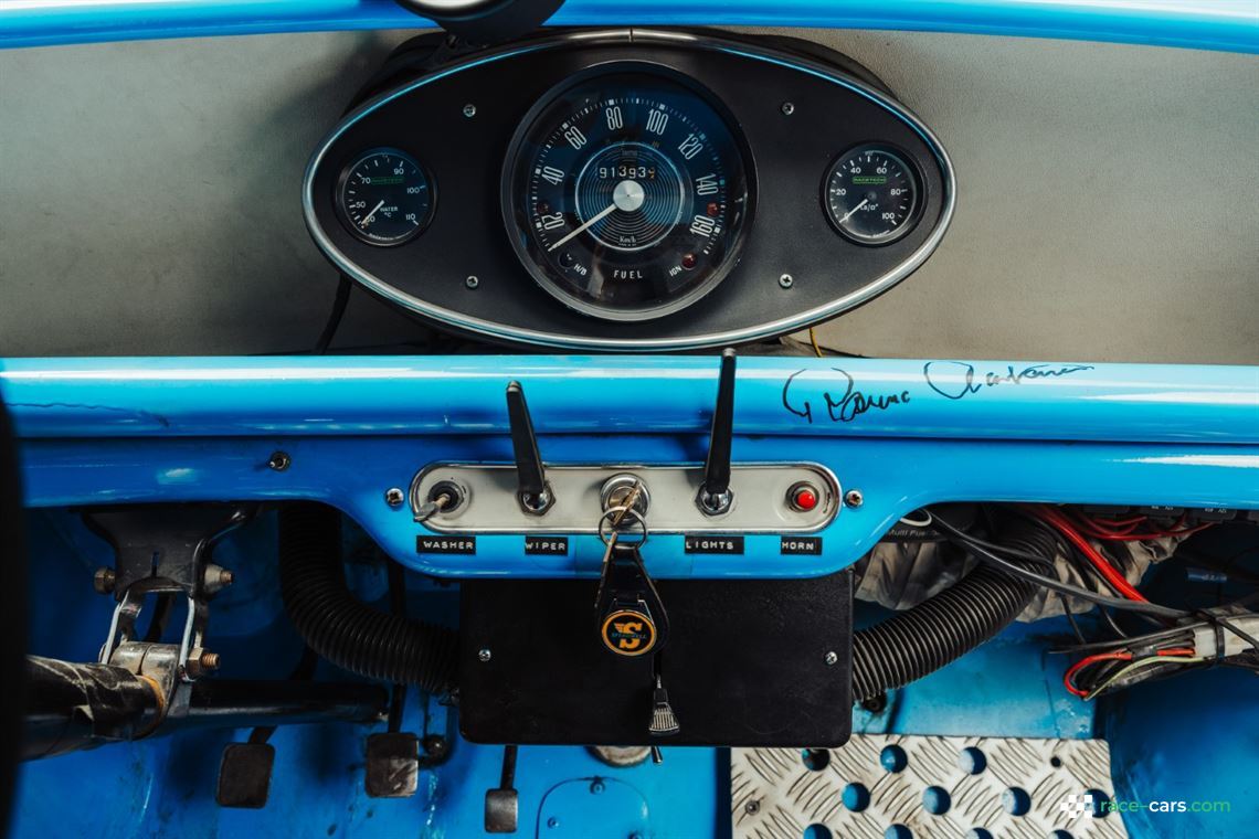 1965-mini-cooper-fia-rally-car