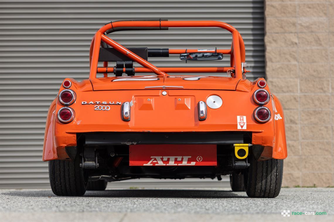 1969-datsun-2000-factory-lightweight-roadster