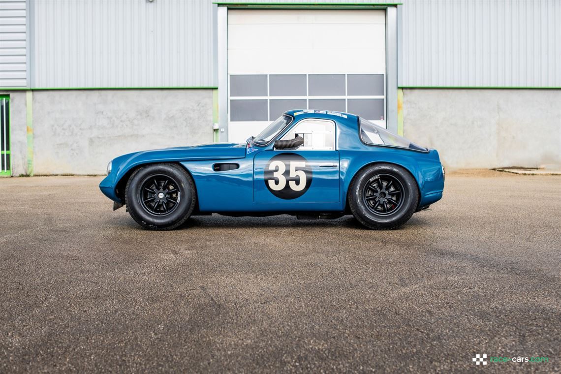 1965-tvr-griffith-400-by-nigel-reuben
