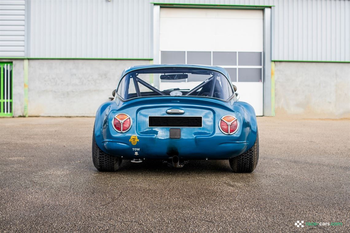 1965-tvr-griffith-400-by-nigel-reuben