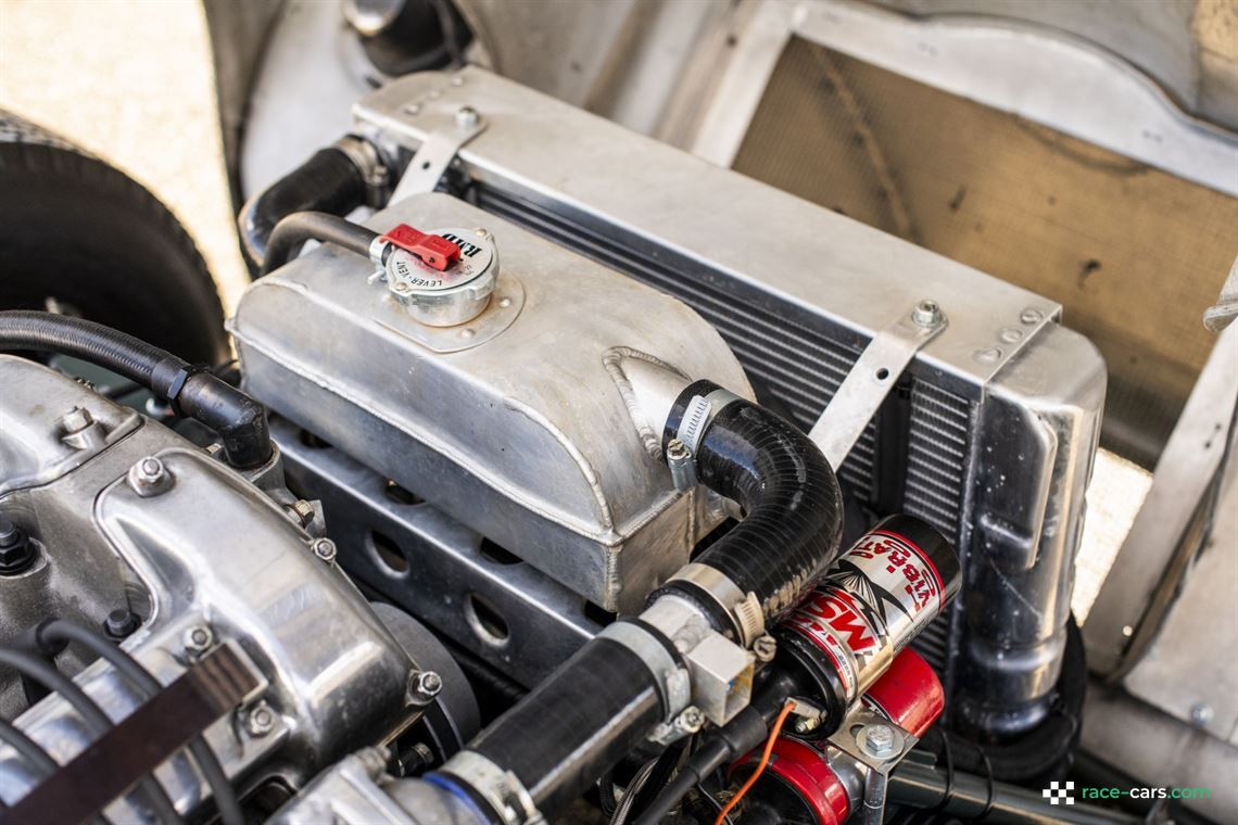 1965-jaguar-e-type-semi-lightweight-open-two-