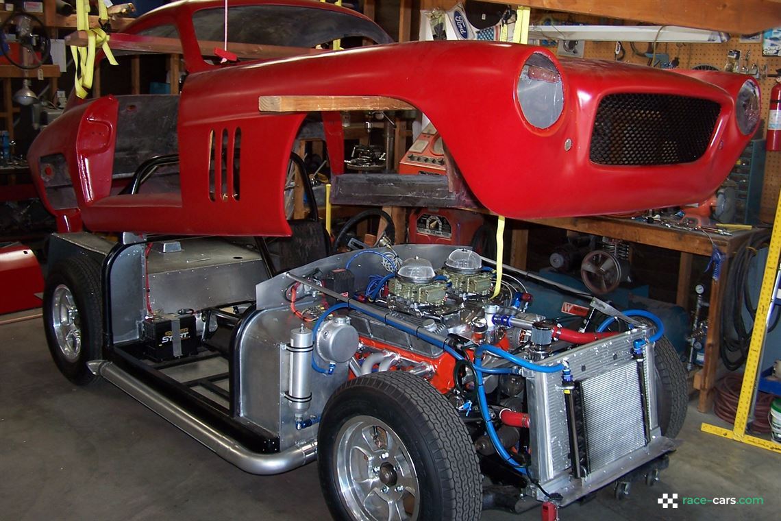 vintage-racing---victress-c2-coupe-1957