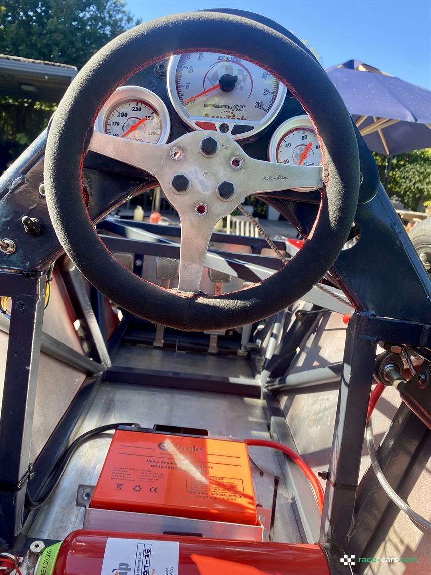 van-diemen-rf80