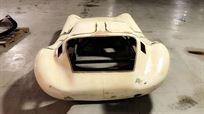 original-196667-fibreglass-trends-cheetah-gtr