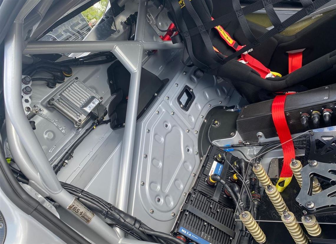 ferrari-296-lmgt3-spec-brand-new
