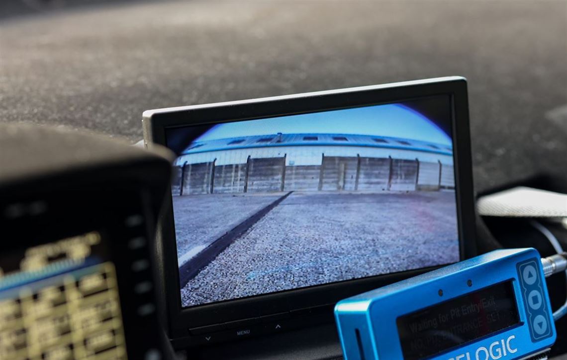 2022-aston-martin-vantage-amr-gt4