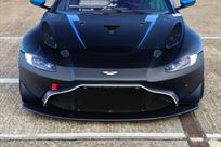 2022-aston-martin-vantage-amr-gt4